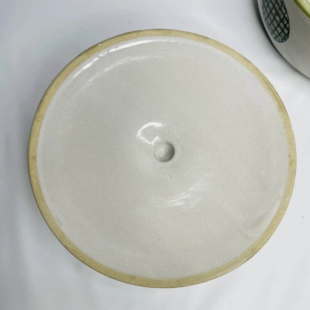 Louisville Pottery Stoneware Pineapple Print 2 qt. Round Covered Casserole w/Lid